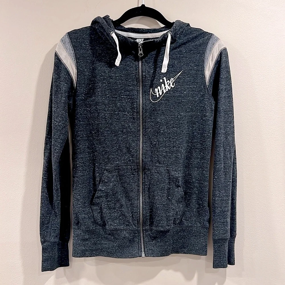 🔥Nike Charcoal Full-Zip light women’s Hoodie🔥